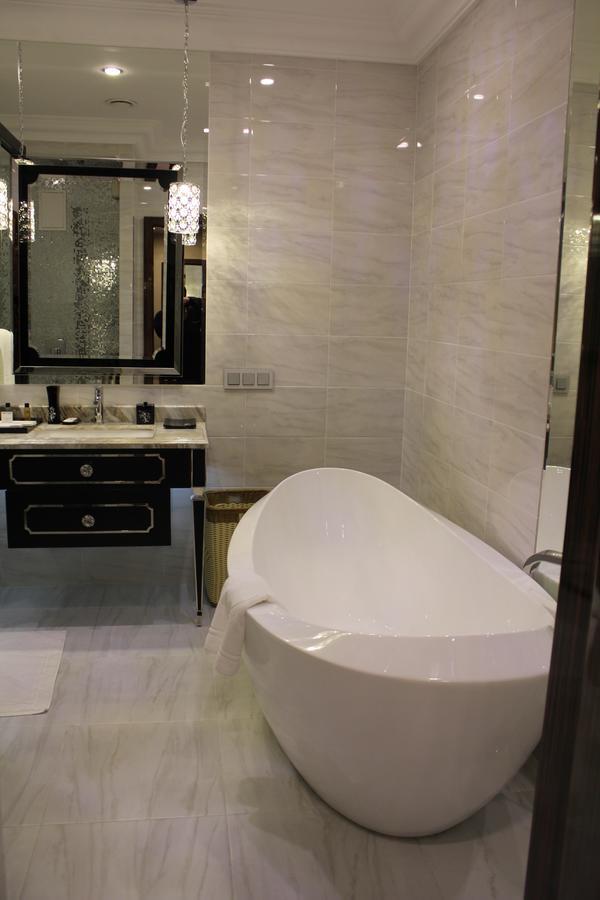 Boutique Hotel Health Club&Spa Grand Prix 阿斯坦纳 外观 照片