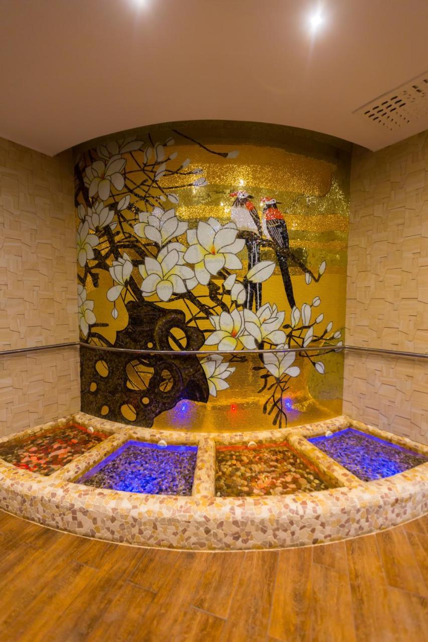 Boutique Hotel Health Club&Spa Grand Prix 阿斯坦纳 外观 照片