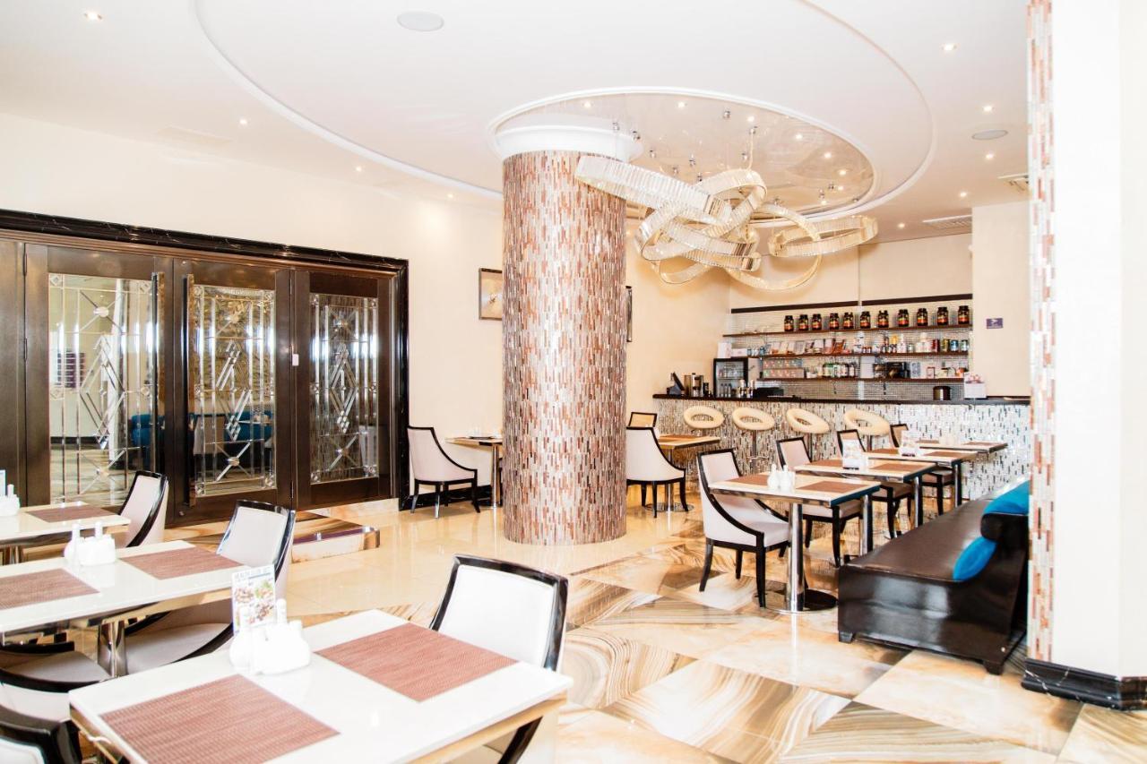 Boutique Hotel Health Club&Spa Grand Prix 阿斯坦纳 外观 照片