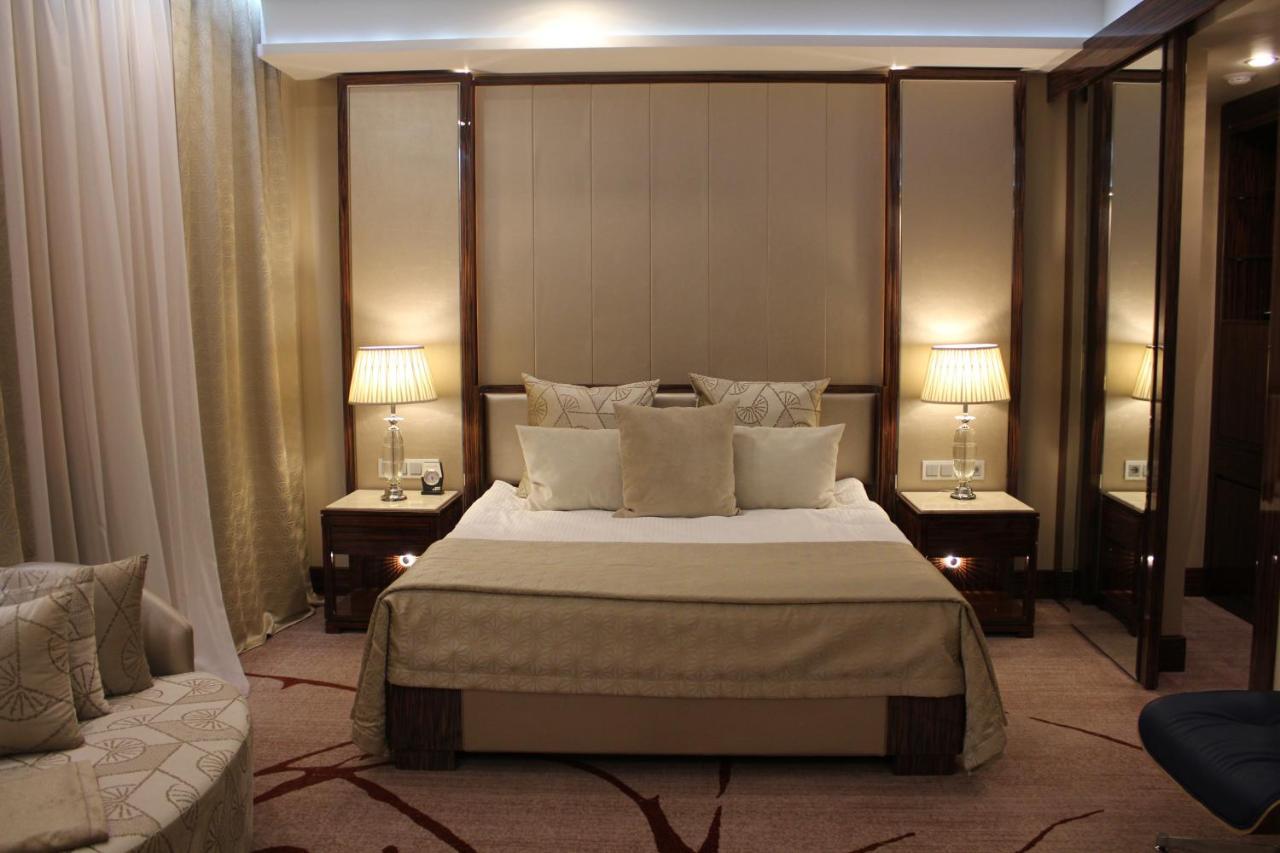 Boutique Hotel Health Club&Spa Grand Prix 阿斯坦纳 外观 照片