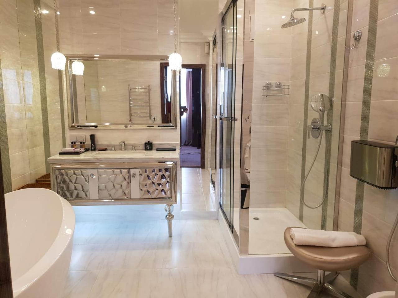 Boutique Hotel Health Club&Spa Grand Prix 阿斯坦纳 外观 照片